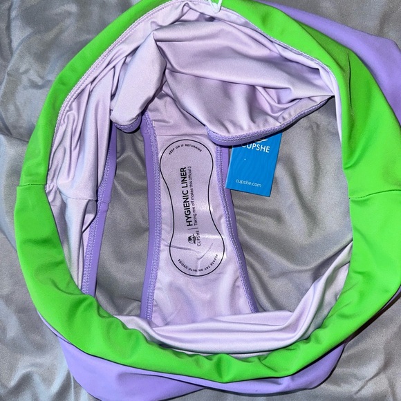 Cupshe Escaping Solids colorblock bikini bottom size large NWT - Picture 3 of 4